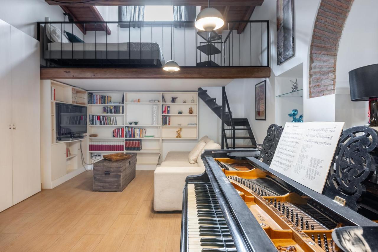 One-Bedroom Apartment,1108814913:JPEG